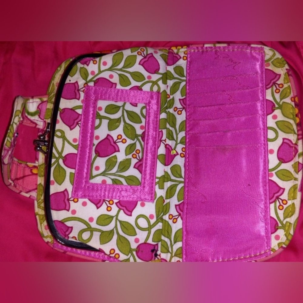 Vera Bradley "Lilli Bell" Kiss 'n Snap Wallet - Picture 6 of 13